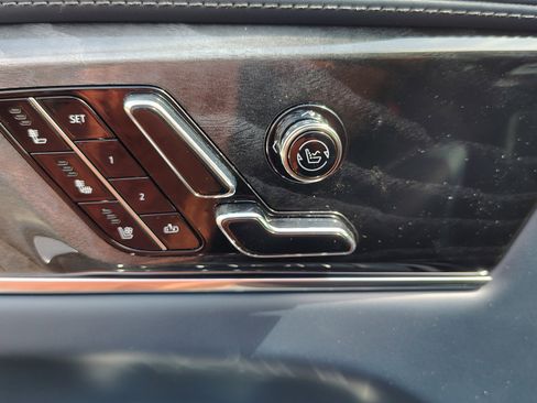 New 2025 Cadillac Escalade IQ Luxury 2 image 11