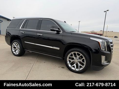 Used 2018 Cadillac Escalade Premium Luxury image 30