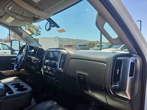 Used 2018 Chevrolet Silverado 2500 LTZ w/ Duramax Plus Package RWD image 28