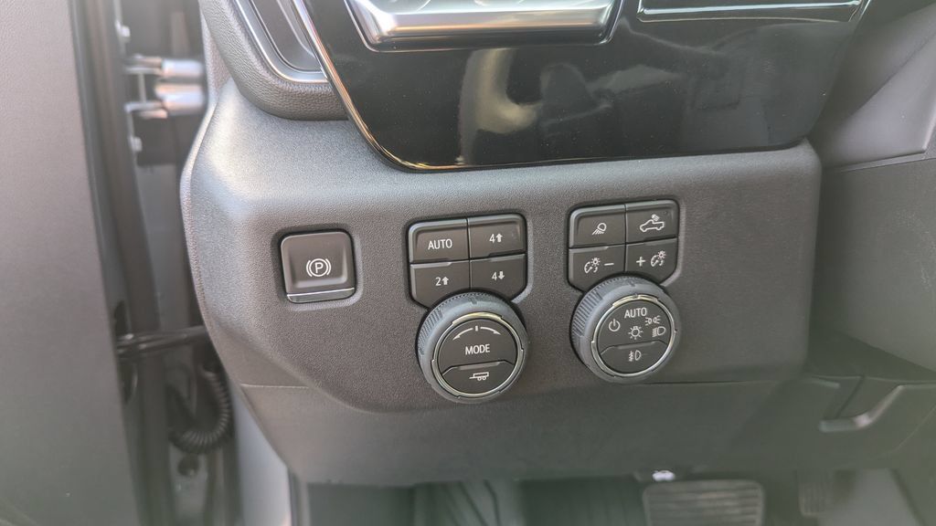 New 2026 Chevrolet Silverado 1500 RST w/ Safety Package AWD/4WD image 21