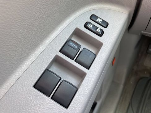 Used 2008 Toyota Highlander Limited AWD/4WD image 26