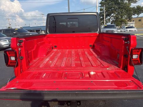 Used 2020 Jeep Gladiator Sport w/ Quick Order Package 24S image 27