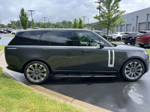 Certified 2023 Land Rover Range Rover Long Wheelbase Autobiography AWD/4WD image 7