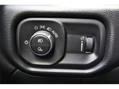 Used 2026 RAM 2500 Tradesman AWD/4WD image 18