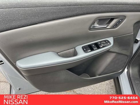 New 2026 Nissan Leaf Platinum+ w/ Cargo Package (Platinum+) image 12