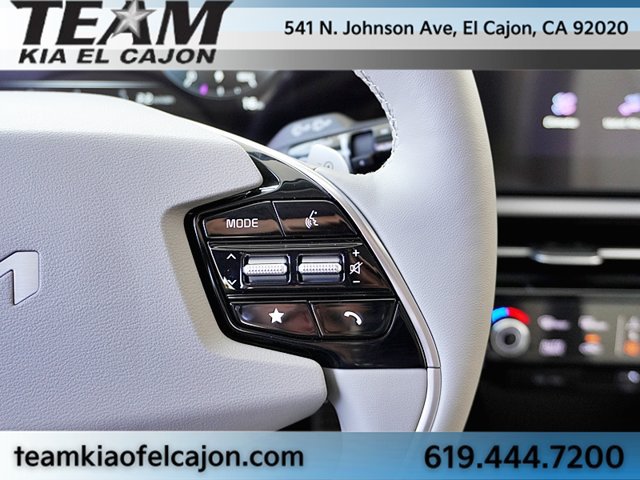 New 2026 Kia Niro Wave w/ Wave Preserve Package FWD image 41