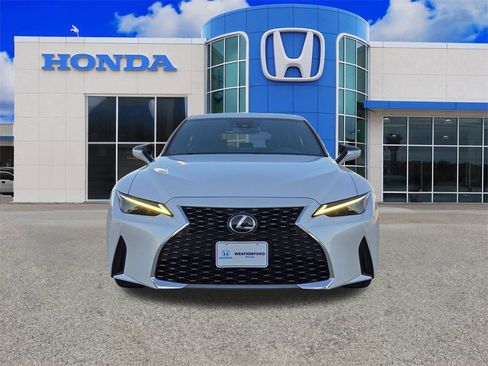 Used 2023 Lexus IS 300 300 w/ Premium Package image 8