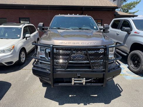 Used 2022 Ford F350 Lariat w/ Tremor Off-Road Package AWD/4WD image 2