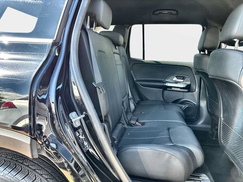 Certified 2025 Mercedes-Benz GLB 250 image 20
