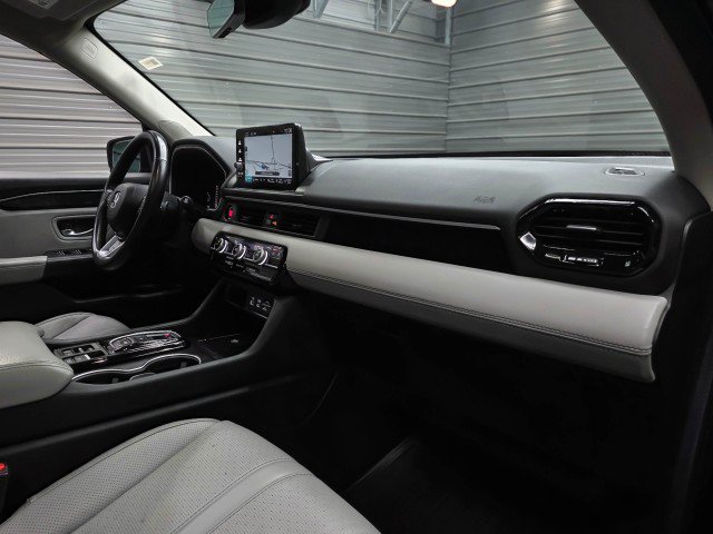 Used 2024 Honda Pilot Elite image 13