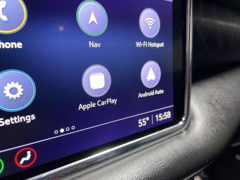 Used 2021 GMC Yukon Denali w/ Denali Premium Package image 24