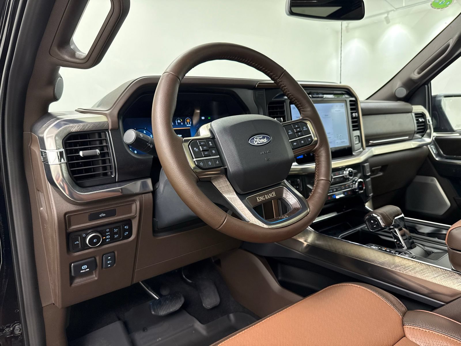 New 2026 Ford F150 King Ranch w/ Equipment Group 601A High AWD/4WD image 18
