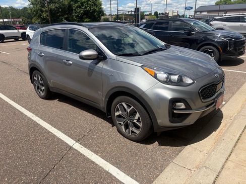 Used 2021 Kia Sportage EX w/ EX Technology Package AWD/4WD image 4