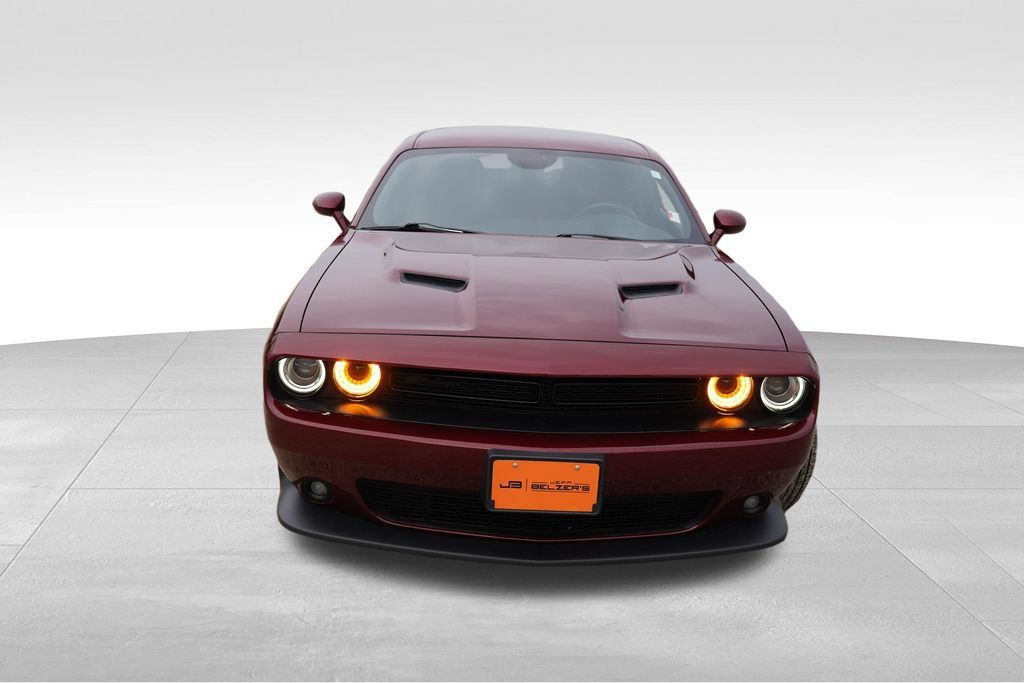 Certified 2022 Dodge Challenger SXT w/ Driver Convenience Group RWD image 12