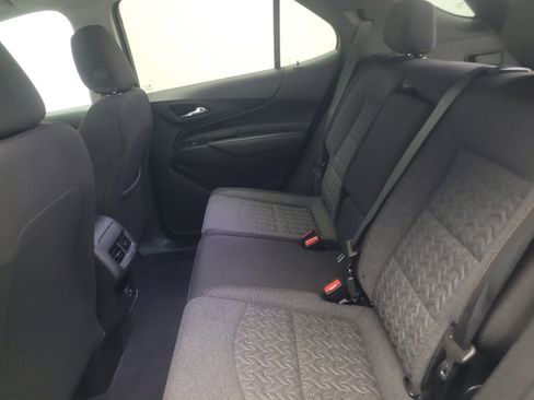 Used 2023 Chevrolet Equinox LT AWD/4WD image 18