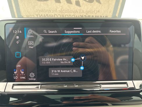 Certified 2024 Volkswagen Atlas SEL Premium R-Line image 25