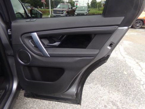 Used 2020 Land Rover Discovery Sport S image 35
