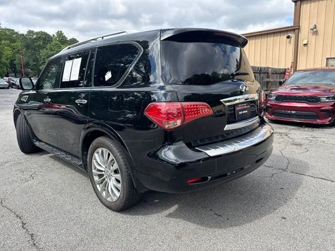 Used 2017 INFINITI QX80 4WD w/ Driver Assistance Package image 2