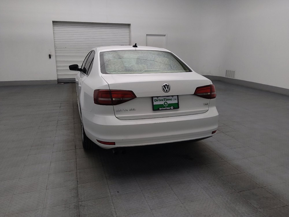Used 2016 Volkswagen Jetta SEL w/ Lighting Package FWD image 6