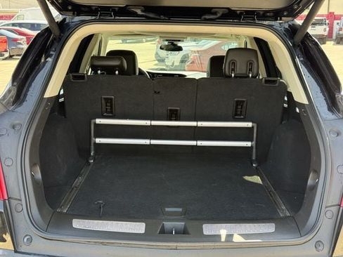 Used 2019 Cadillac XT5 Luxury FWD image 32