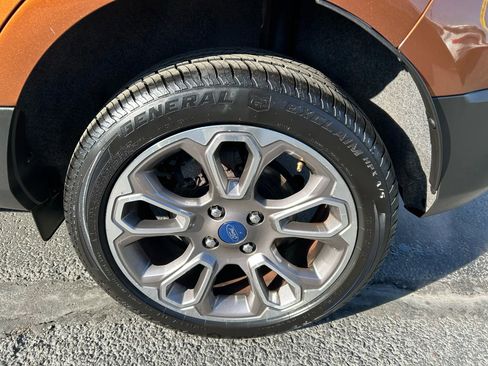 Used 2018 Ford EcoSport Titanium image 10