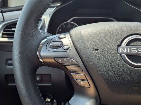Used 2024 Nissan Murano SV w/ SV Midnight Edition Package AWD/4WD image 11