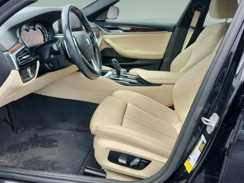 Used 2019 BMW 530i 530i w/ Luxury Package image 34
