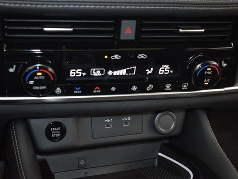 New 2026 Nissan Rogue Platinum w/ Platinum Premium Package image 12