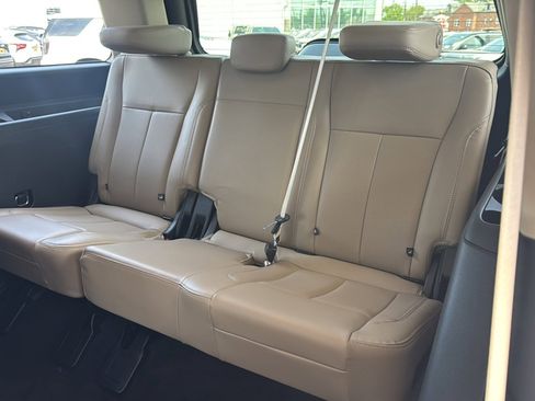 Used 2022 Ford Expedition XLT AWD/4WD image 23