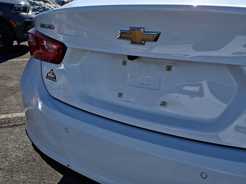 Used 2024 Chevrolet Malibu LT FWD image 18