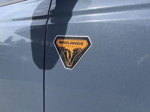 Used 2023 Ford Bronco Badlands AWD/4WD image 12