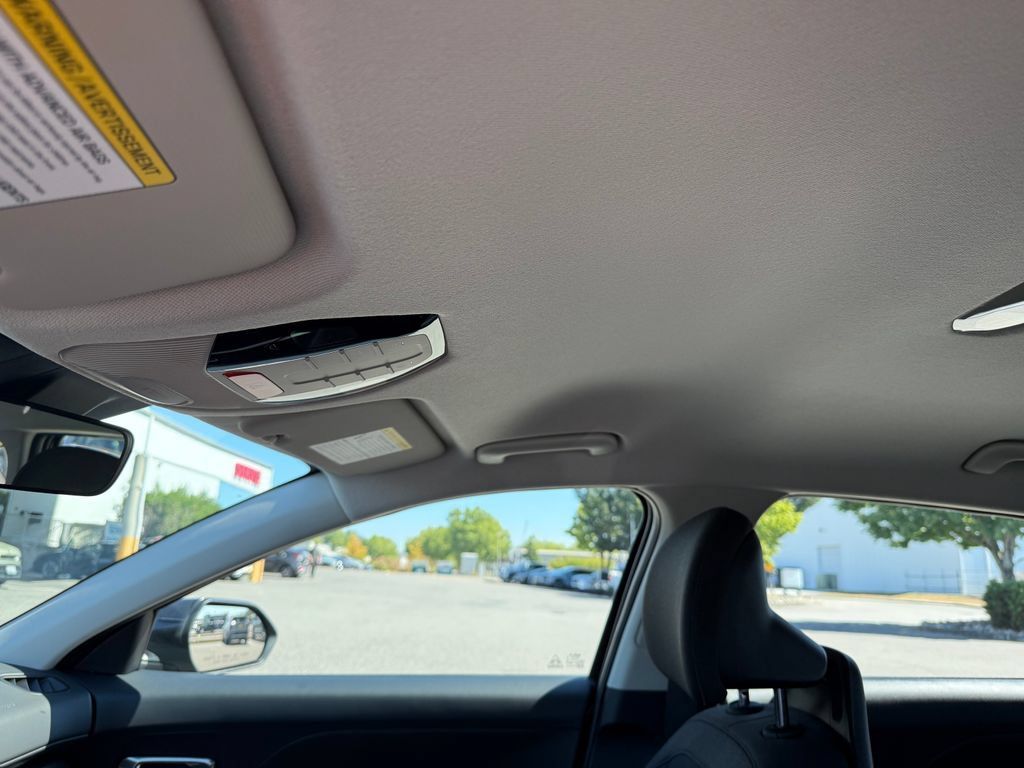 New 2026 Kia K4 FWD image 16