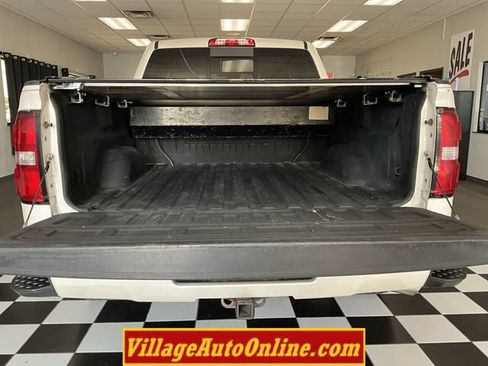 Used 2015 GMC Sierra 1500 Denali w/ Driver Alert Package AWD/4WD image 28