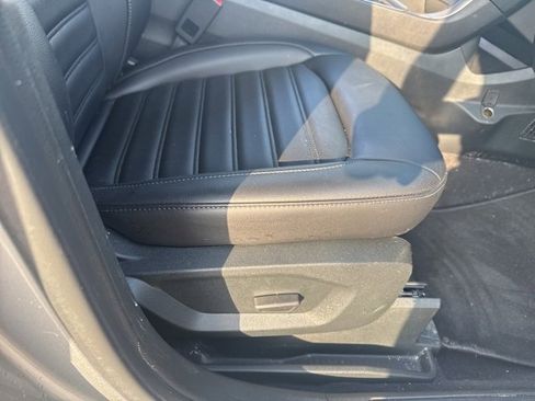 Used 2022 Ford Edge SEL w/ Class II Trailer Tow Package image 18