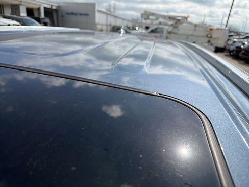 Used 2018 Toyota Highlander XLE image 10