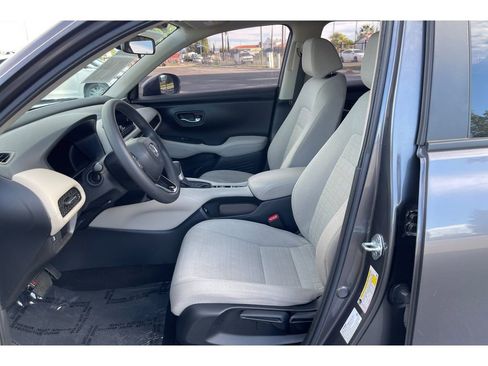 Certified 2023 Honda HR-V LX image 10