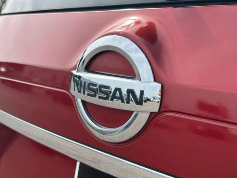 Used 2016 Nissan Rogue SL w/ SL Premium Package FWD image 50