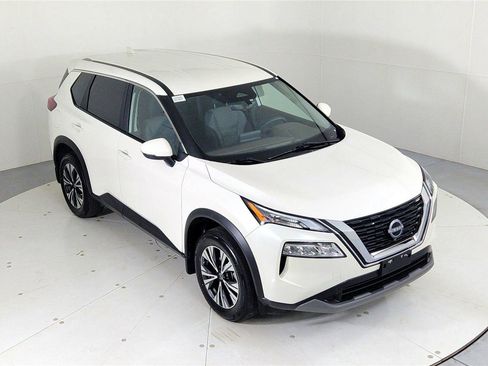 Certified 2023 Nissan Rogue SV image 13