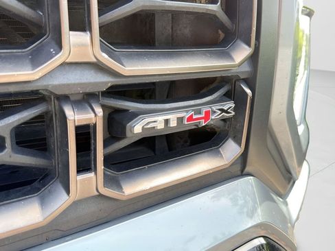 Used 2024 GMC Canyon AT4X AWD/4WD image 27