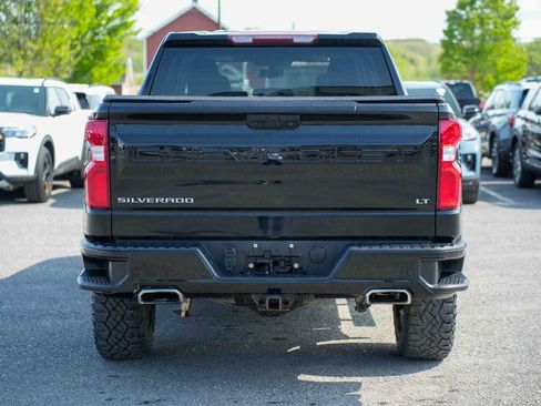 Used 2022 Chevrolet Silverado 1500 LT Trail Boss w/ Safety Package AWD/4WD image 6