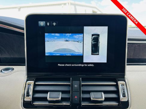 Used 2021 Lincoln Navigator Reserve w/ Luxury Package AWD/4WD image 15
