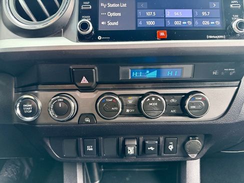 Used 2023 Toyota Tacoma TRD Off-Road image 30