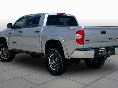 Used 2019 Toyota Tundra SR5 w/ SR5 Upgrade Package AWD/4WD image 12