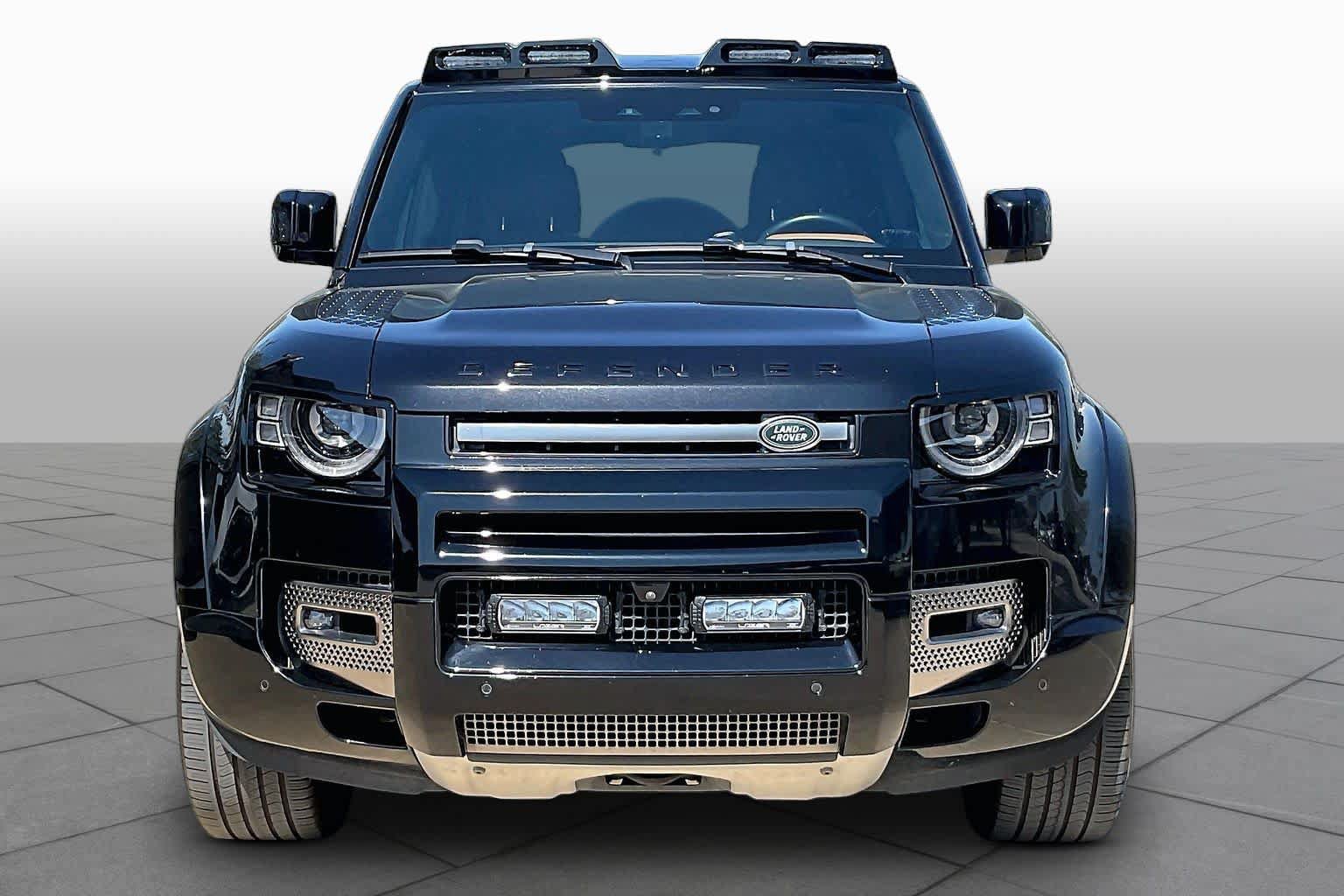 Used 2021 Land Rover Defender 110 X AWD/4WD image 4