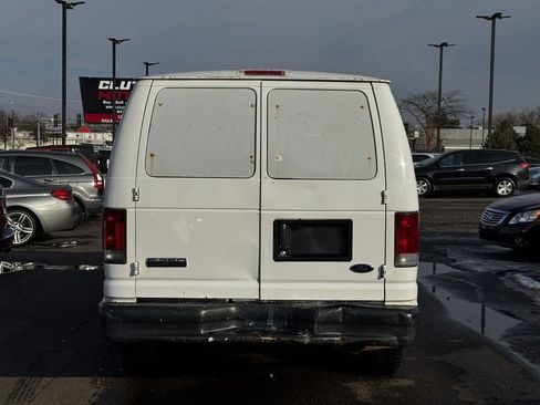 Used 2008 Ford E-250 and Econoline 250 RWD image 6
