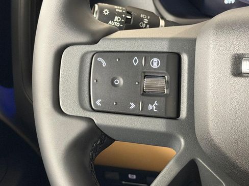 Used 2026 Land Rover Defender 110 S image 16