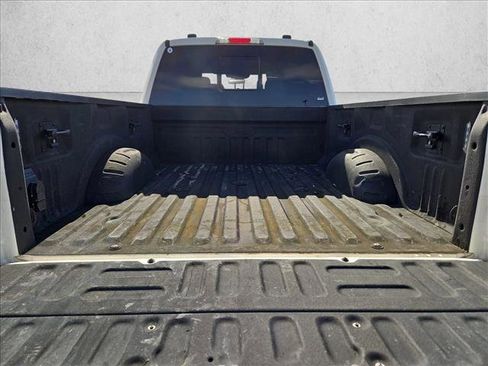 Used 2022 Ford F250 Lariat w/ Lariat Ultimate Package AWD/4WD image 6
