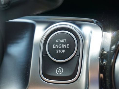 Certified 2025 Mercedes-Benz GLB 250 image 27
