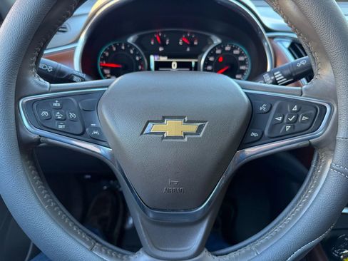 Used 2016 Chevrolet Malibu LT w/ Leather Package image 13