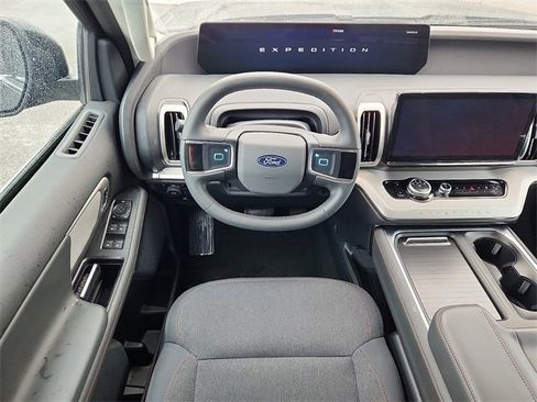 Certified 2025 Ford Expedition Max Active image 7